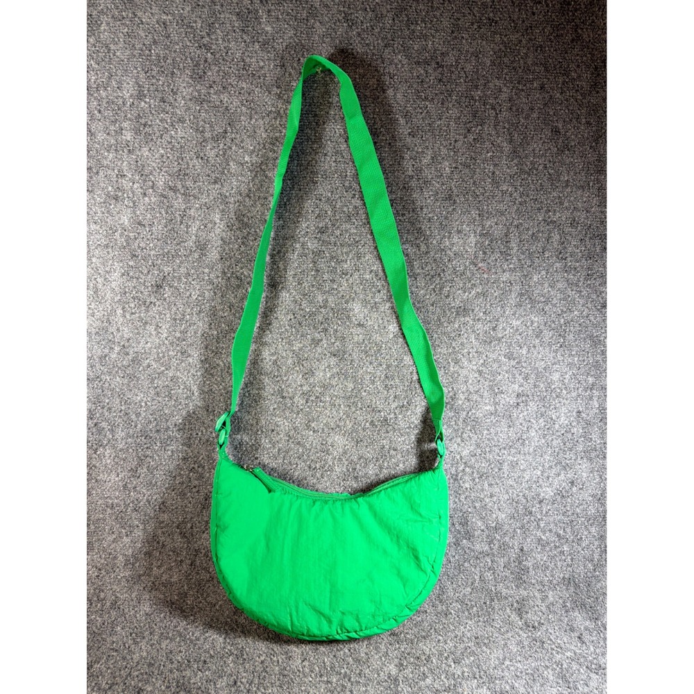 Green Nylon Crescent Crossbody Bag Adjustable Strap Small Shoulder Bag NWOT
